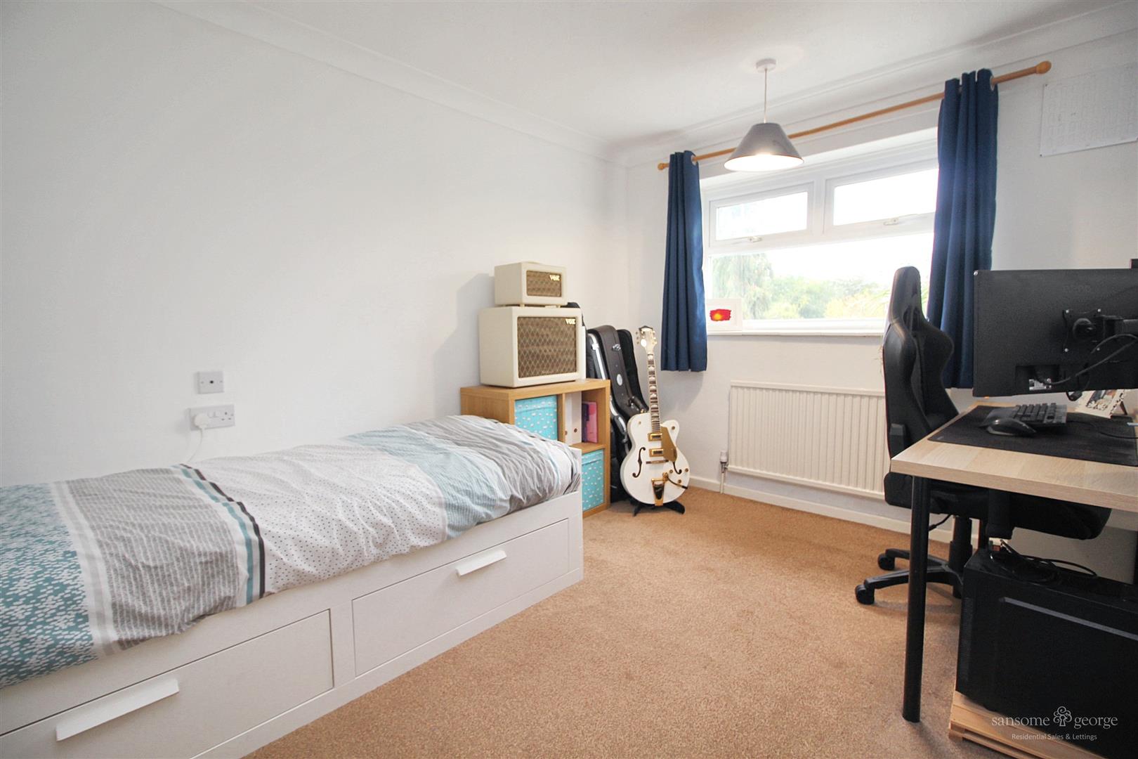 Ashampstead Road, Southcote, Reading